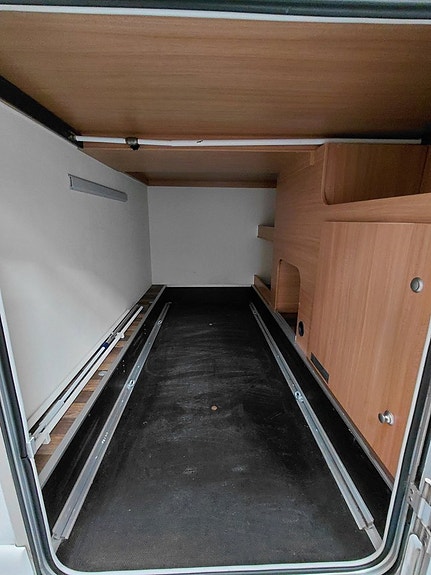 Knaus Sky Wave 700 MEG 3 of 10