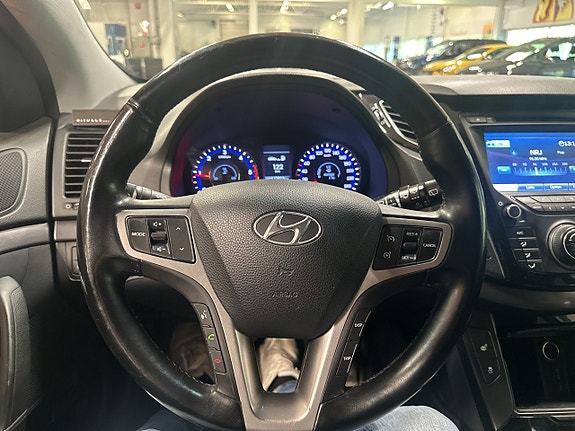 Hyundai i40 13 of 16