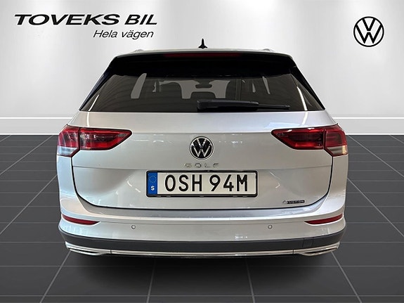 Volkswagen Golf Alltrack 4 of 19