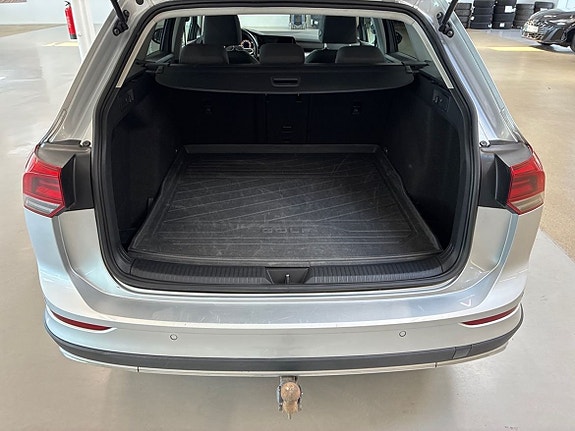 Volkswagen Golf Alltrack 19 of 19