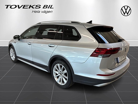 Volkswagen Golf Alltrack 5 of 19