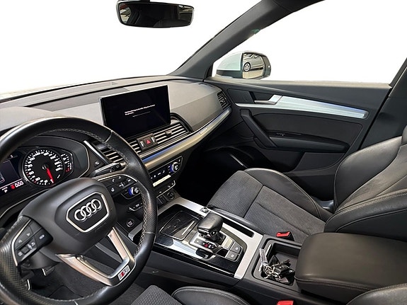 Audi Q5 12 of 27