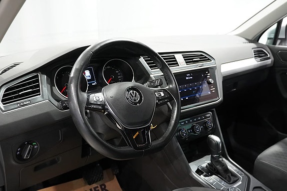 Volkswagen Tiguan 7 of 19