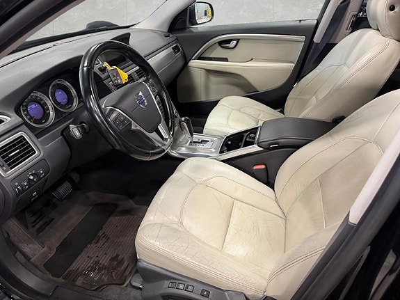 Volvo S80 11 of 15