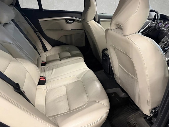Volvo S80 12 of 15