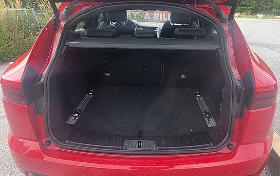 Jaguar E-PACE 3 of 4