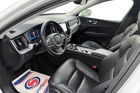 Volvo XC60 10 of 23