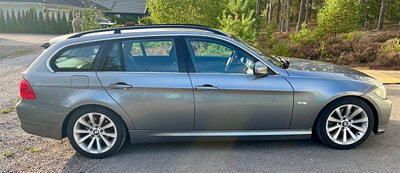BMW 325i 7 of 7