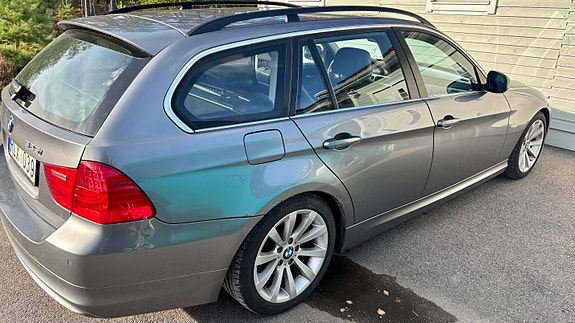 BMW 325i 4 of 7