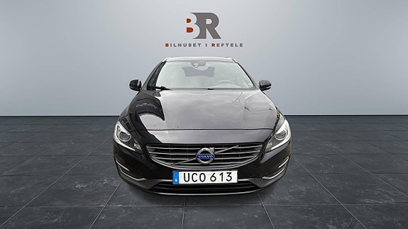 Volvo V60 3 of 13