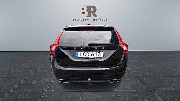 Volvo V60 7 of 13