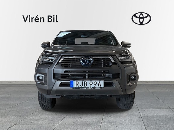 Toyota HiLux 5 of 10