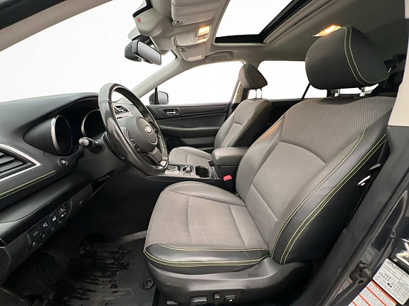Subaru Outback 12 of 30