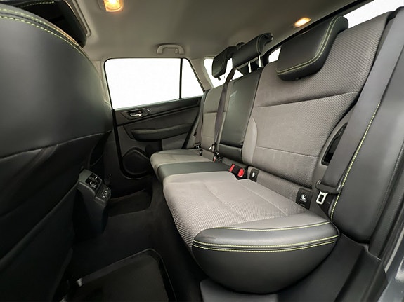Subaru Outback 18 of 30