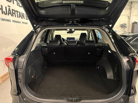 Toyota RAV4 23 of 23