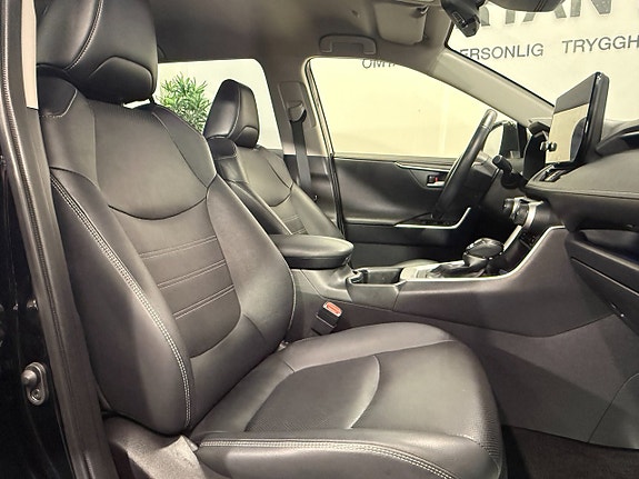 Toyota RAV4 19 of 23