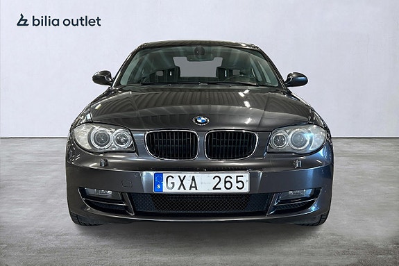 BMW 120d 3 of 22