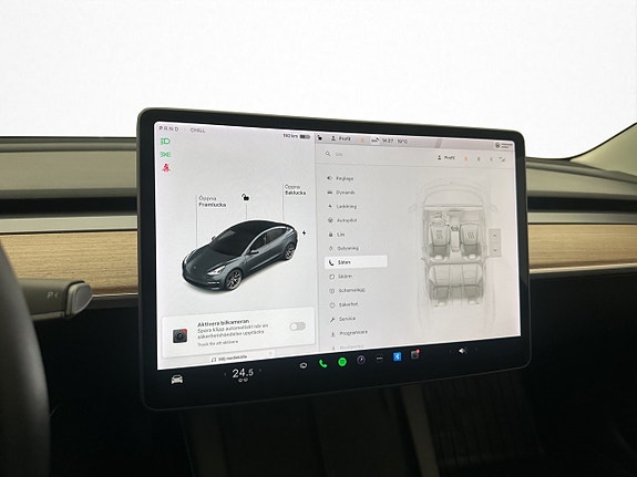 Tesla Model 3 22 of 30