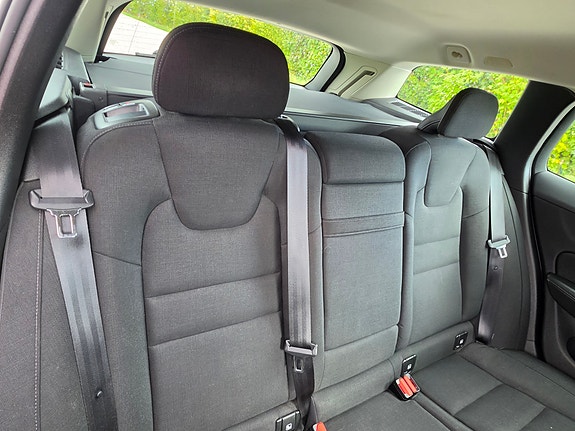 Volvo V60 5 of 6