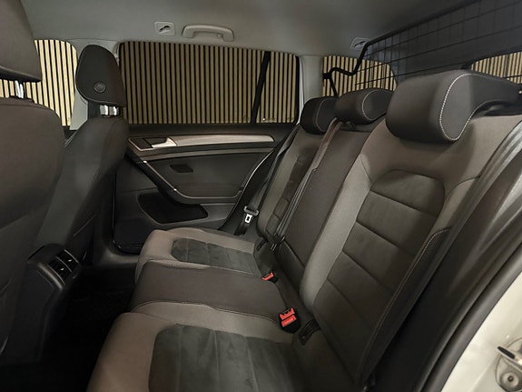 Volkswagen Golf I 13 of 26