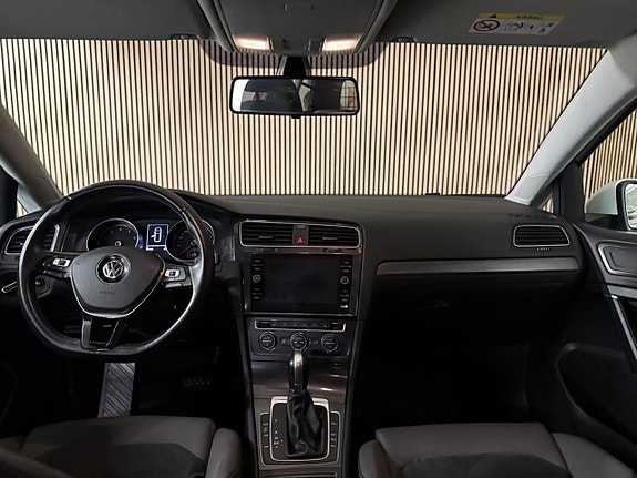 Volkswagen Golf I 14 of 26