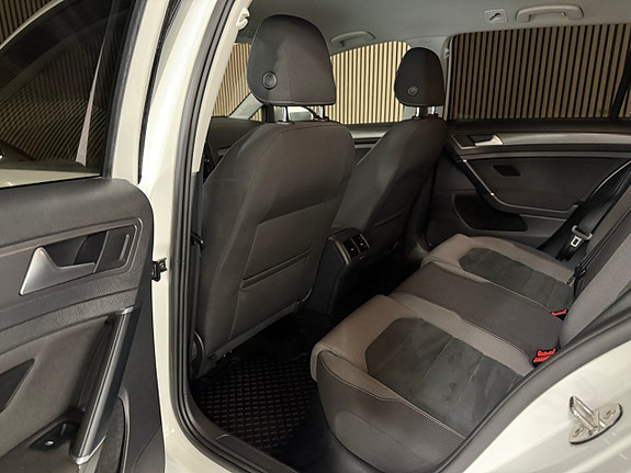 Volkswagen Golf I 12 of 26