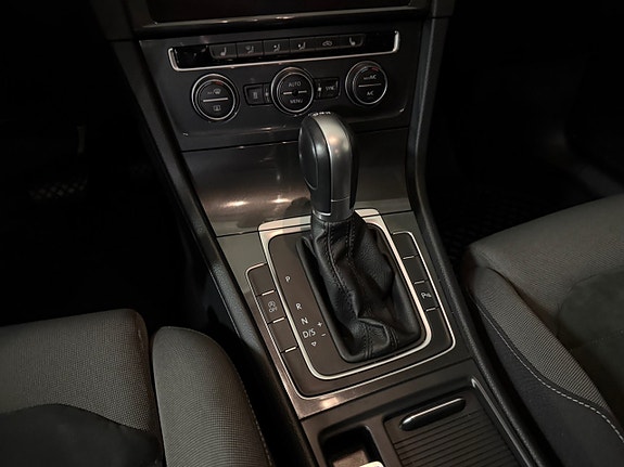 Volkswagen Golf I 16 of 26