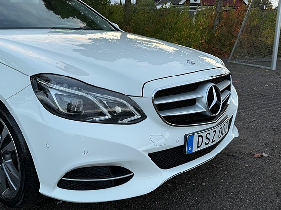 Mercedes-Benz E250 8 of 19