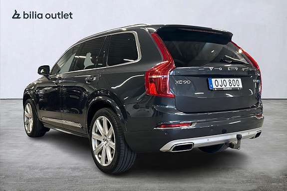 Volvo XC90 8 of 29