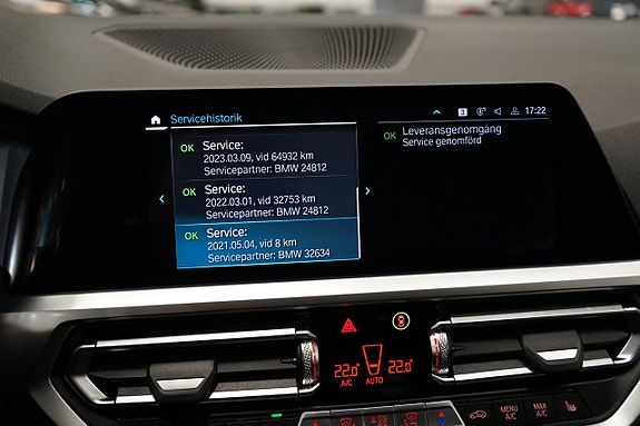 BMW 330e 20 of 21