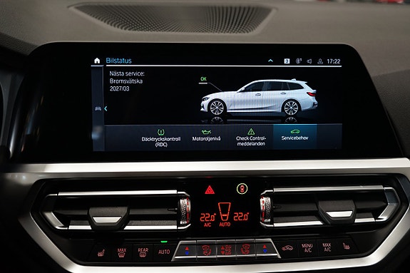 BMW 330e 21 of 21