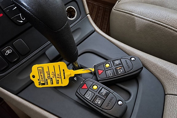 Volvo S60 21 of 24