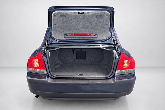 Volvo S60 6 of 24