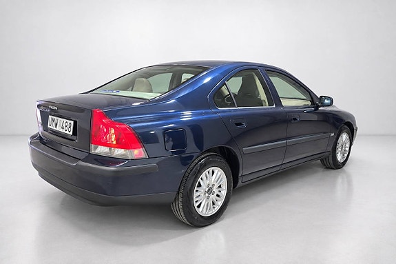 Volvo S60 7 of 24