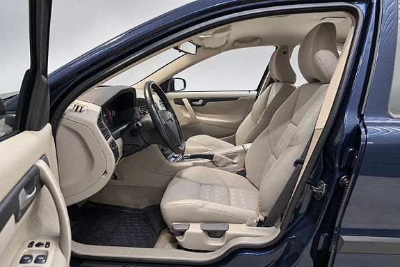 Volvo S60 10 of 24