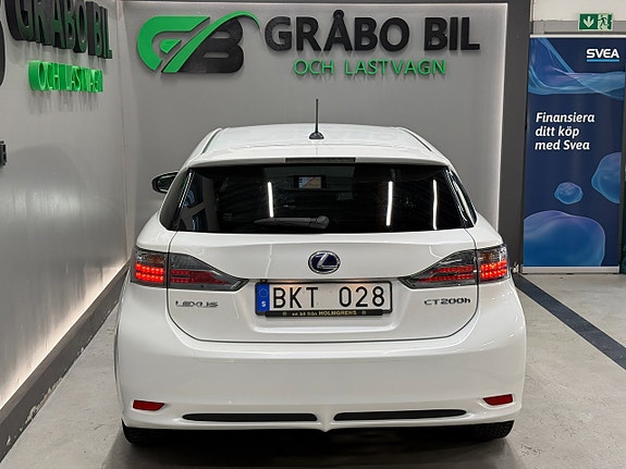 Lexus CT200h 8 of 20