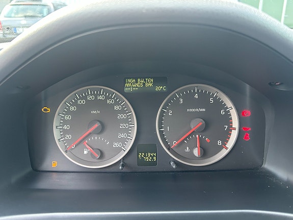 Volvo S40 7 of 16