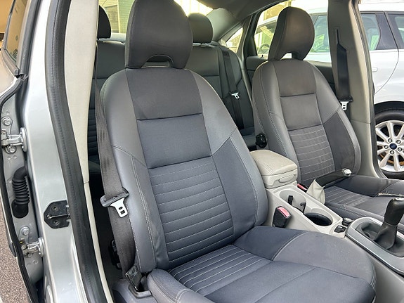 Volvo S40 9 of 16