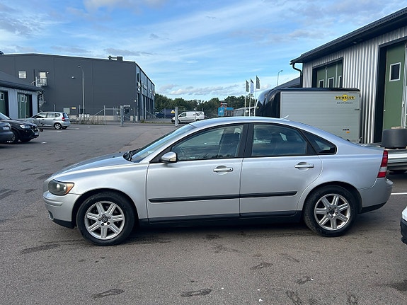 Volvo S40 5 of 16