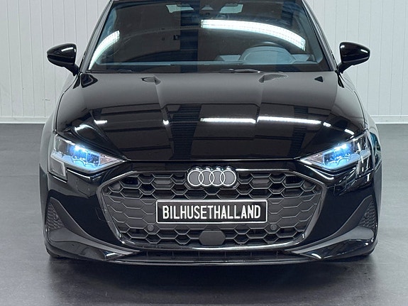 Audi A3 4 of 25