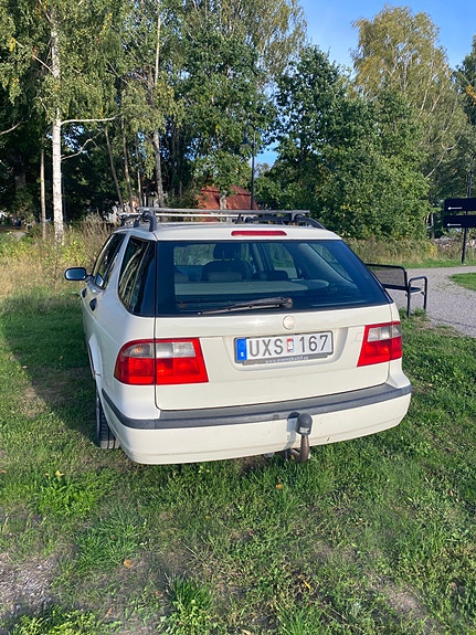 Saab 9-5 3 of 7