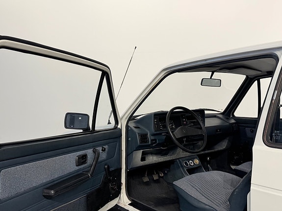 Volkswagen Golf I 5 of 12