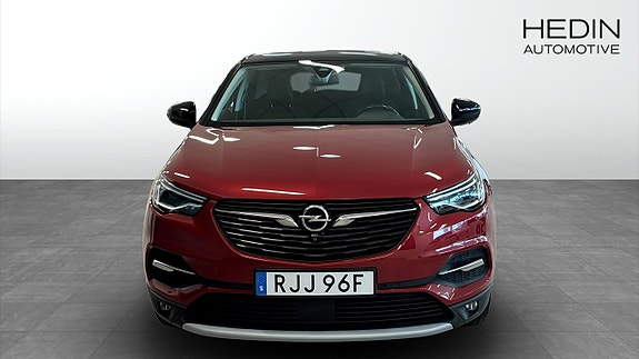 Opel Grandland X 8 of 16