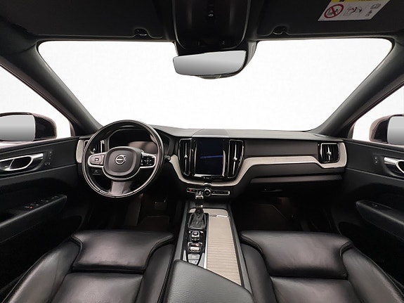 Volvo XC60 22 of 30