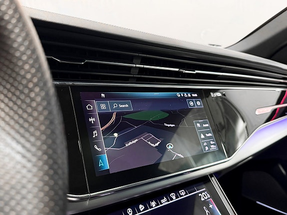 Audi Q8 22 of 29