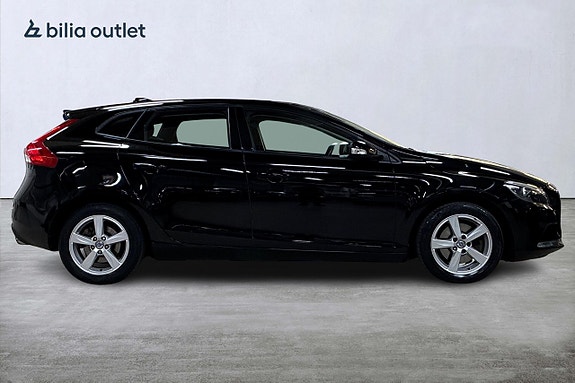 Volvo V40 5 of 22