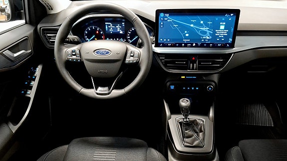 Ford Focus 4 of 12