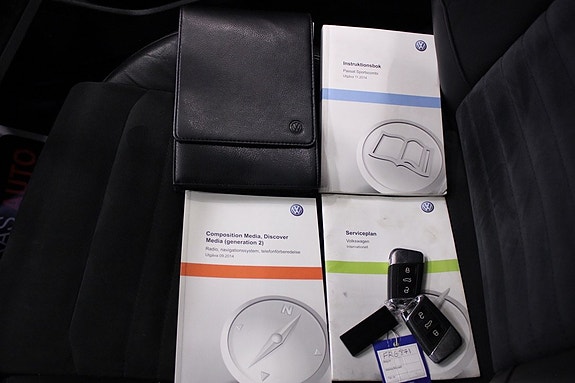 Volkswagen Passat 27 of 29