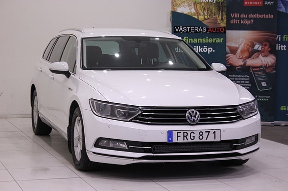 Volkswagen Passat 5 of 29