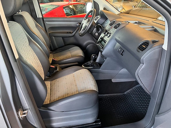 Volkswagen Caddy 11 of 15